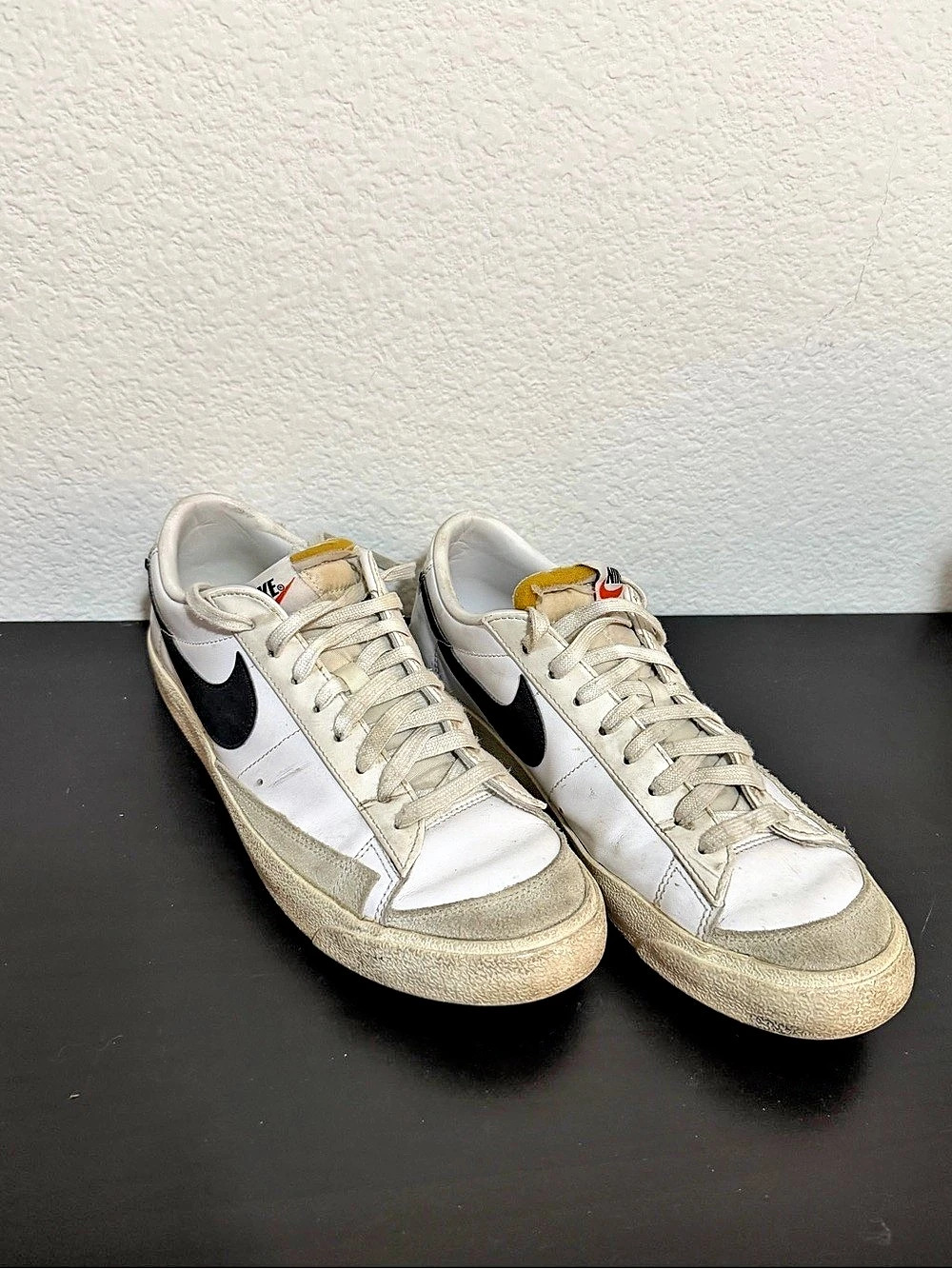 Nike Blazer Low '77 Vintage Sneakers White & Black US 10.5
